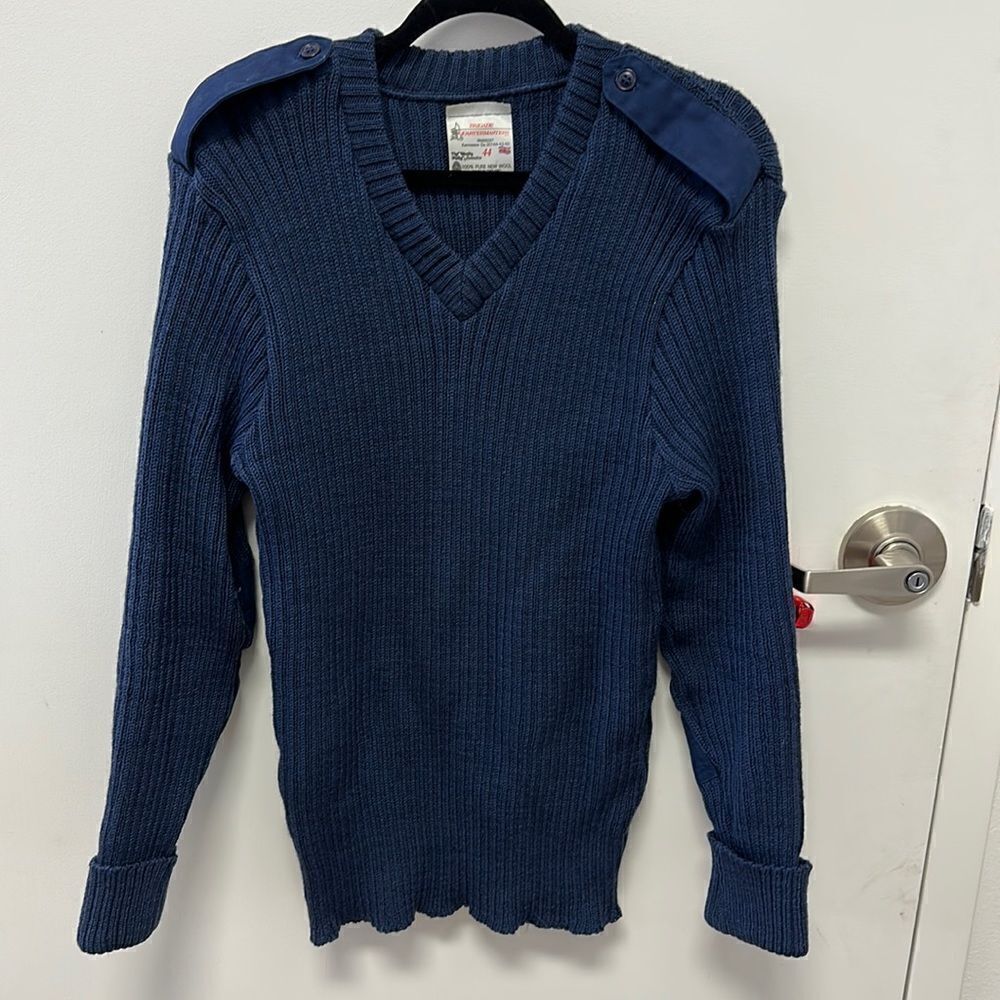 ⭐️1980's, wool, Brigade Quartermasters, "Wooly Pully" uniform sweater in blue - Picture 1 of 5